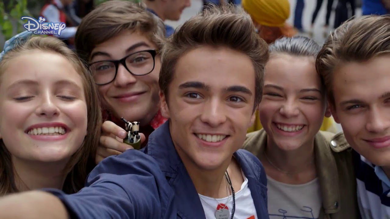 Alex i spółka sezon 2: Za kulisami - Muzyka. Oglądaj tylko w Disney Alex I Splka Sezon 2 Odcinek 24