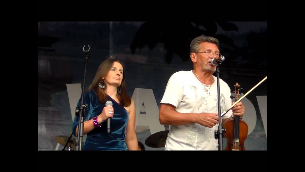 Anioł w miasteczku - YouTube Anioł W Miasteczku Lanckorona 2017