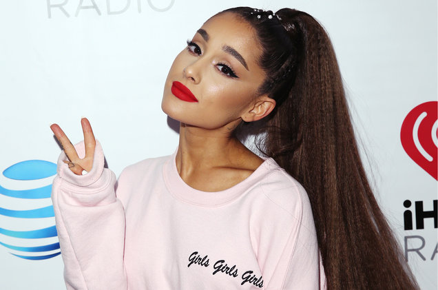 Ariana Grande - Wzrost - Waga - Wymiary - Kolor oczu - Wiki Jaki Kolor Oczu Ma Ariana Grande