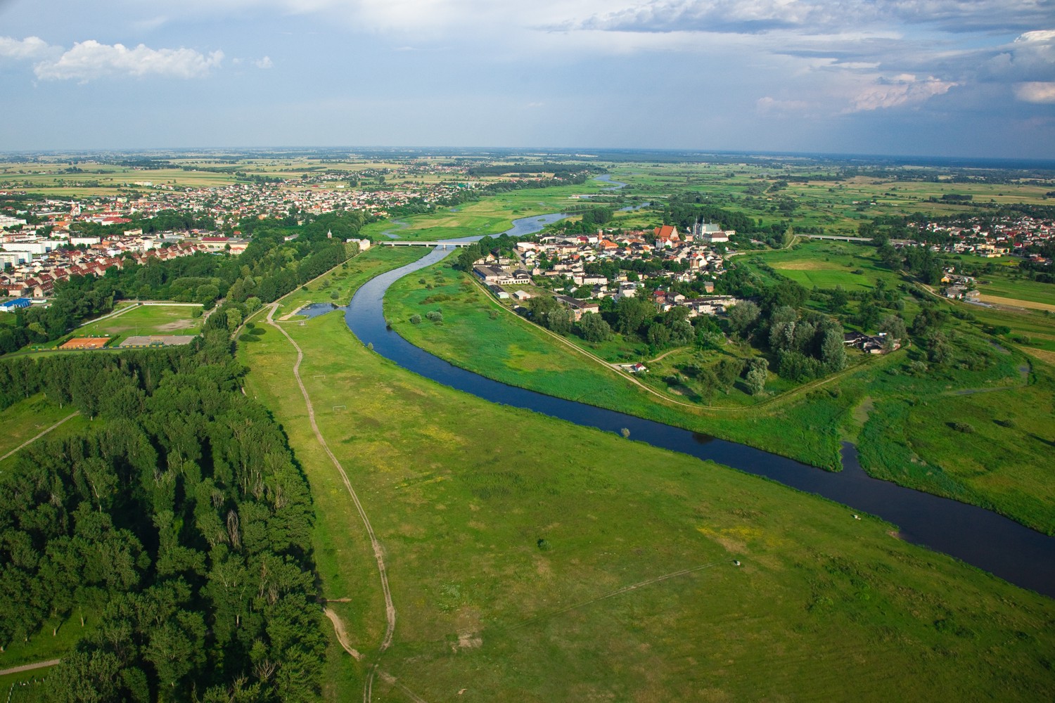 Atrakacje turystyczne i ciekawe miejsca w okolicy - Radomsko, Bełchatów Stolica Nad Rzeką Kura Krzyżówka