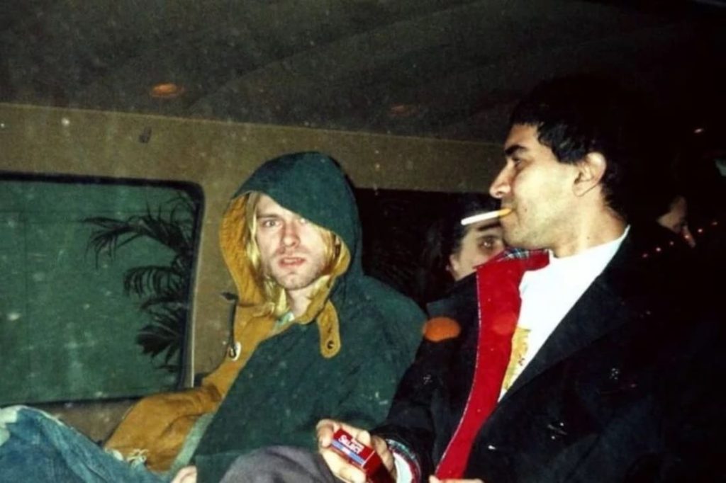 Avec quel guitariste Kurt Cobain était-il dans la photo originale Avec Quel Guitariste Kurt Cobain Etait Il Dans La Photo Originale