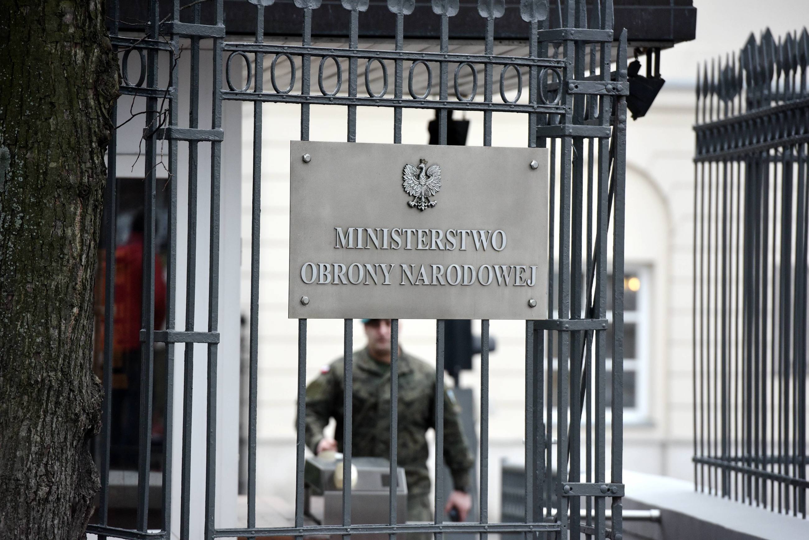 Podwyzki Dla Pracownikow Cywilnych Wojska