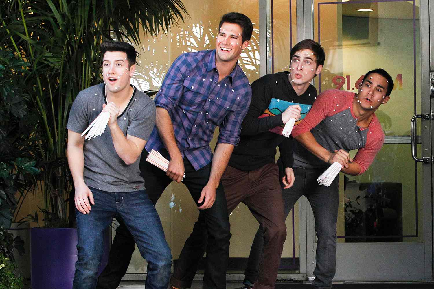 Big Time Rush to Perform Every Song from Their Hit Nickelodeon Series Big Time Rush Paris London Tokyo