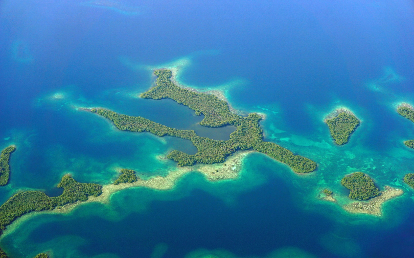 Bocas del Toro Archipelago Duża Wyspa W Archipelagu Malajskim
