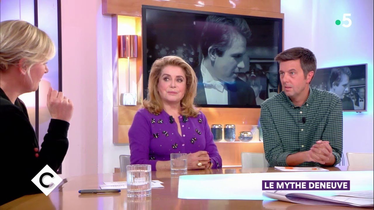 Catherine Deneuve, la suite ! - C à Vous - 01/02/2019 - YouTube C A Vous La Suite Presentatrice