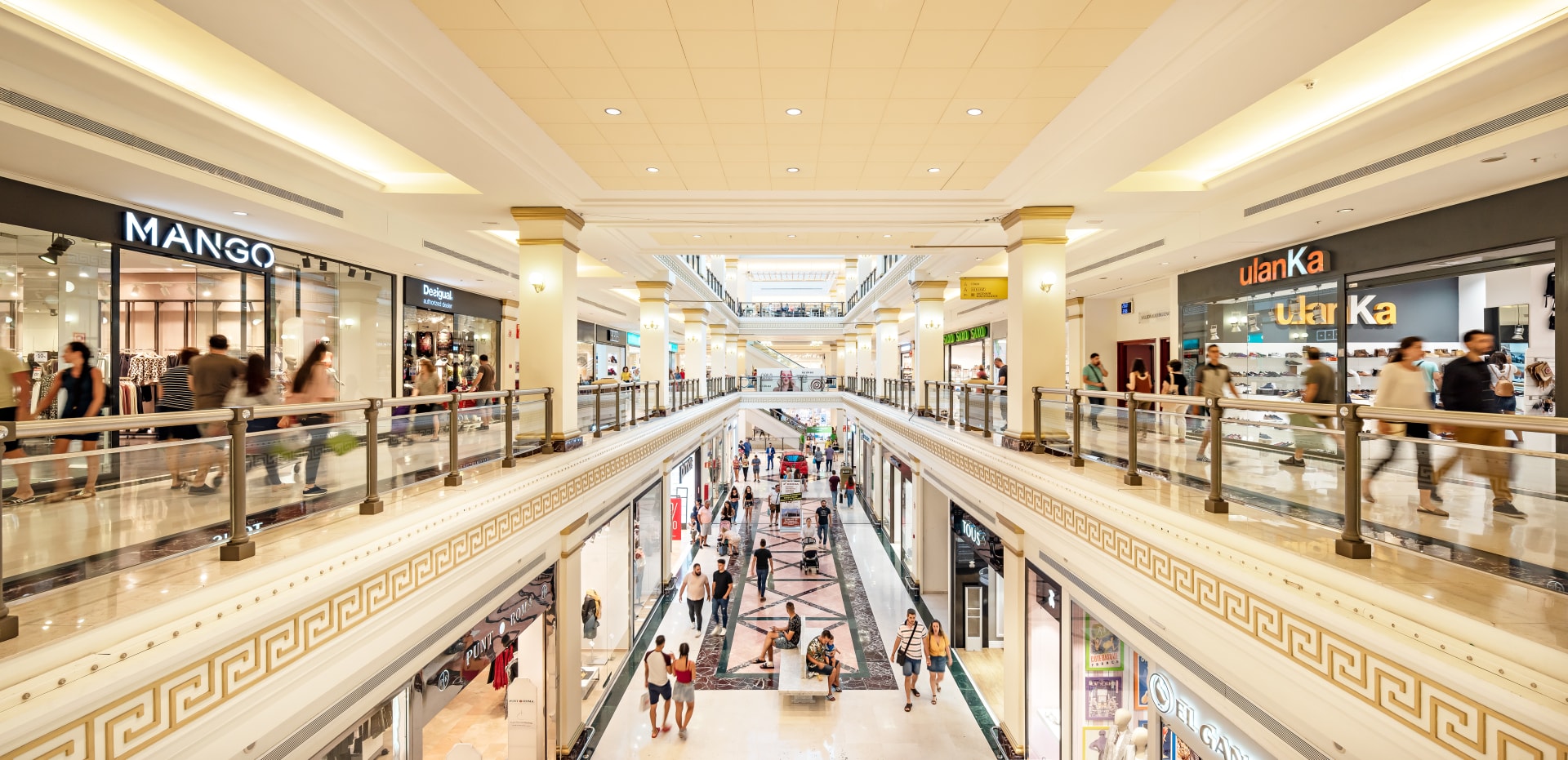 Centro Comercial Plaza Mar 2: Compras y Entretenimiento en Alicante Centro Comercial Plaza Mar 2 Alicante