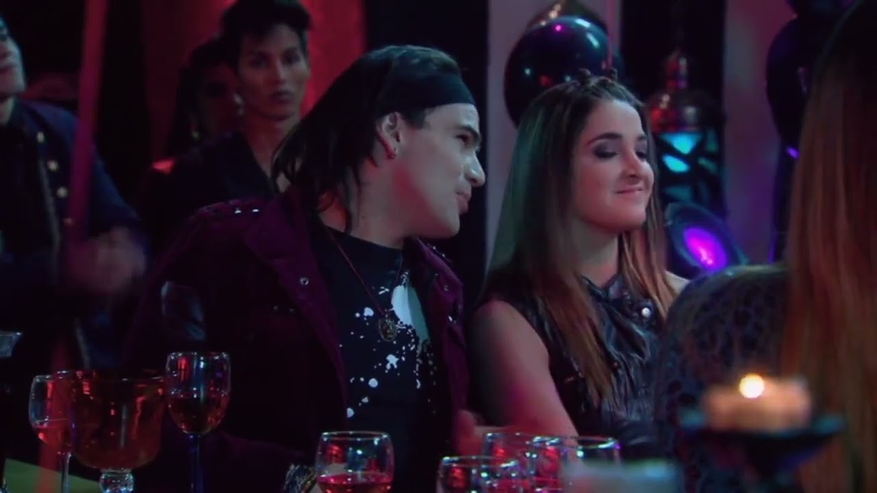 Chica Vampiro Voy A Comerte Entero