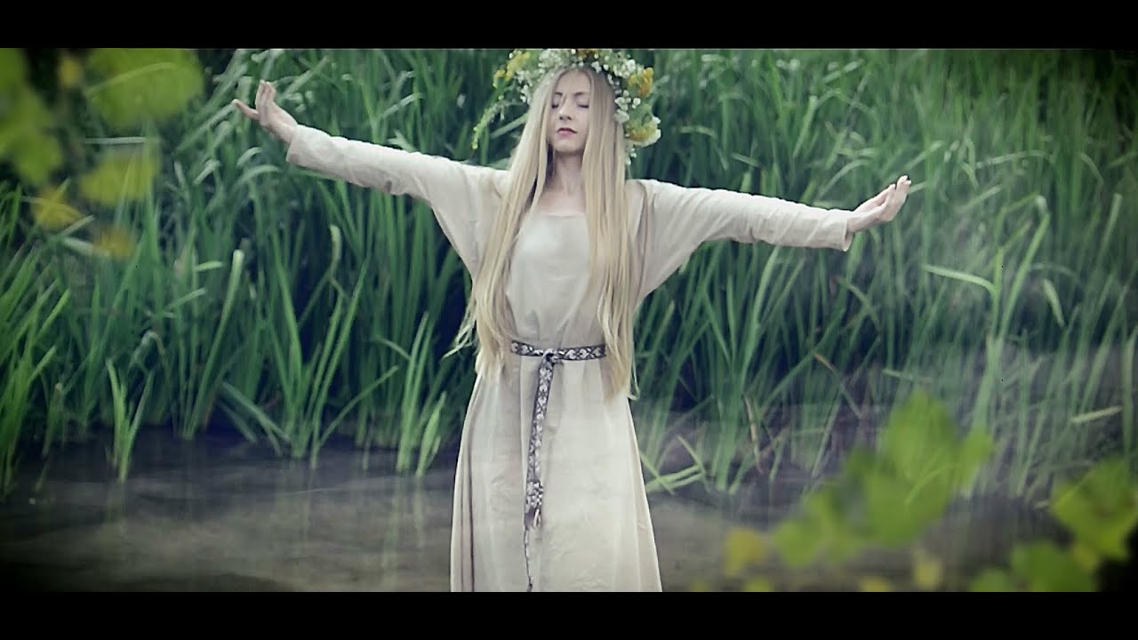 Córy Mary :: Pieśń sobótkowa "Z dawna dawnego" - YouTube Dawna Wloska Swiecka Piesn Wieloglosowa
