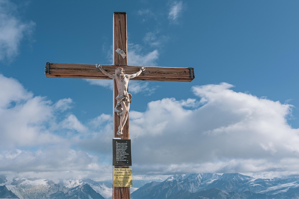 Cross Summit Jesus - Free photo on Pixabay Kiedy Pan Jezus Spożył Ostatnią Wieczerzę