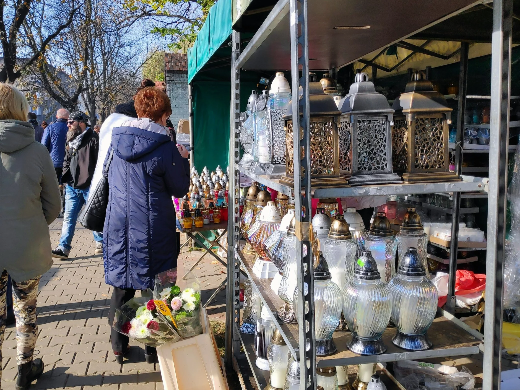 Czy Dzień Zaduszny jest wolny od szkoły i pracy? – Wprost Zaduszki Dzien Wolny Od Szkoly