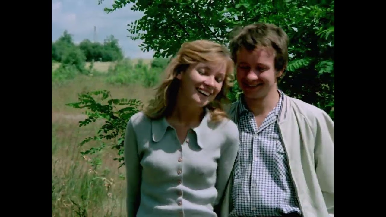 Daleko od szosy (1976) Odc.3 "Ania"podoba się pani? Nie. Co nie? No Daleko Od Szosy Odcinek 3 Ania