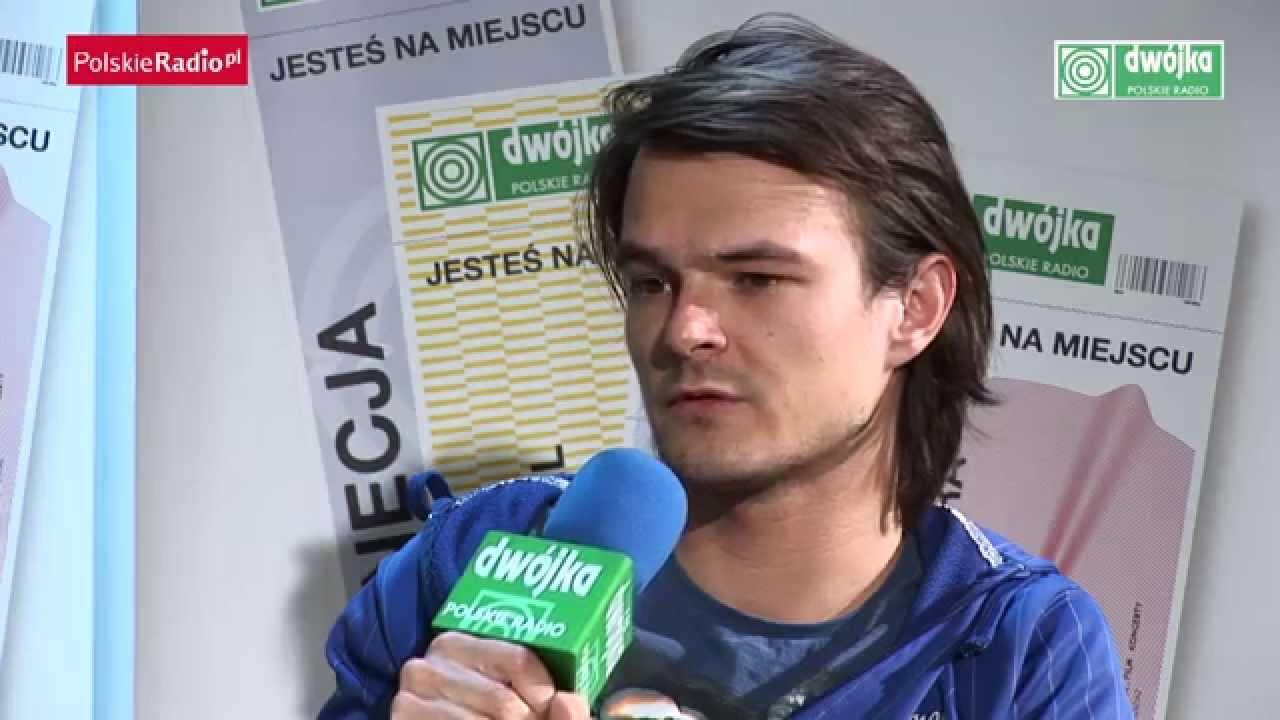 Dawid Ogrodnik "Chce się żyć" (Dwójka) - YouTube Wzdłuż Alei W Parku Ogrodnik Chce Posadzić 9 Drzewek