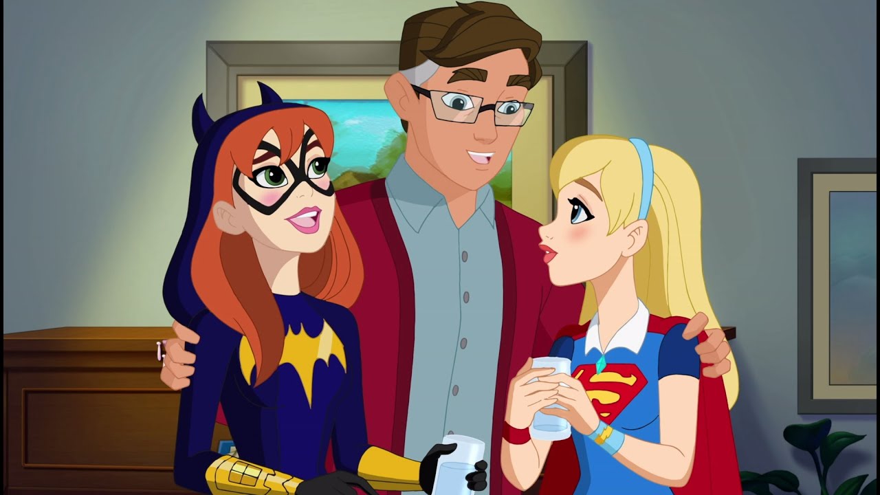 DC Super Hero Girls: Bohater Roku - oficjalny zwiastun DVD (polski Dc Super Hero Girls Bohater Roku