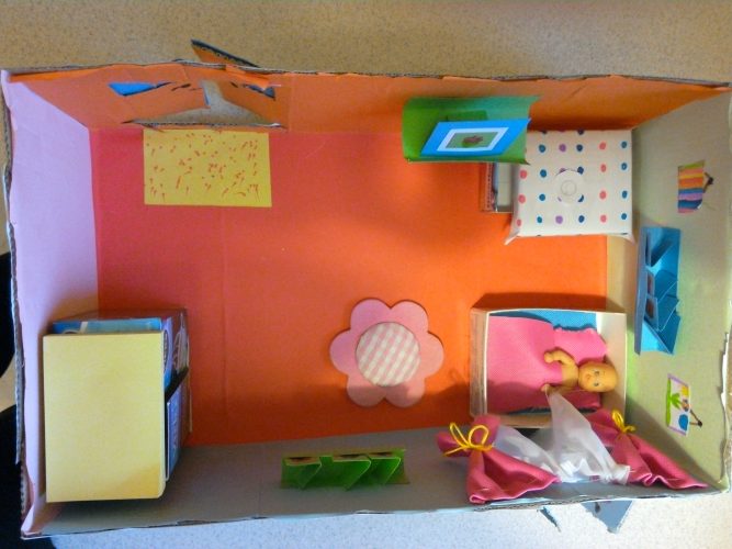 DIY domek z pudełka po butach - MamaSpace Projekt Pokoju W Pudełku Po Butach