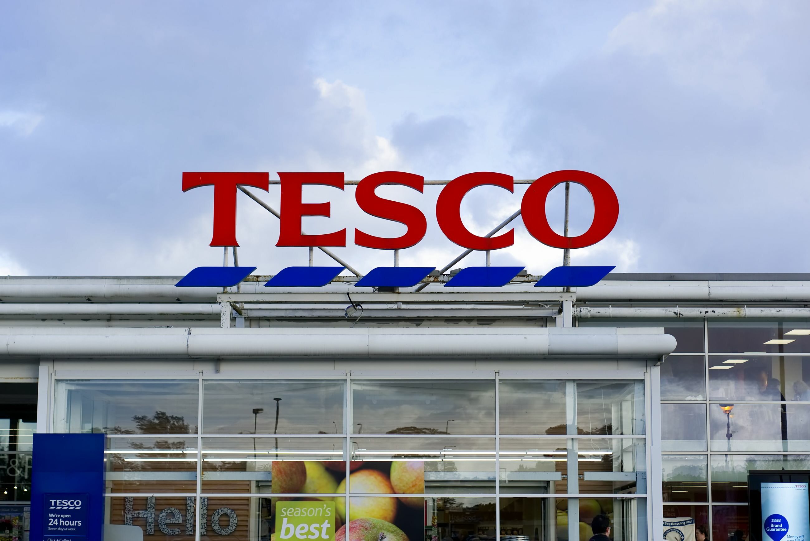 Dlaczego Tesco Wycofuje Sie Z Polski