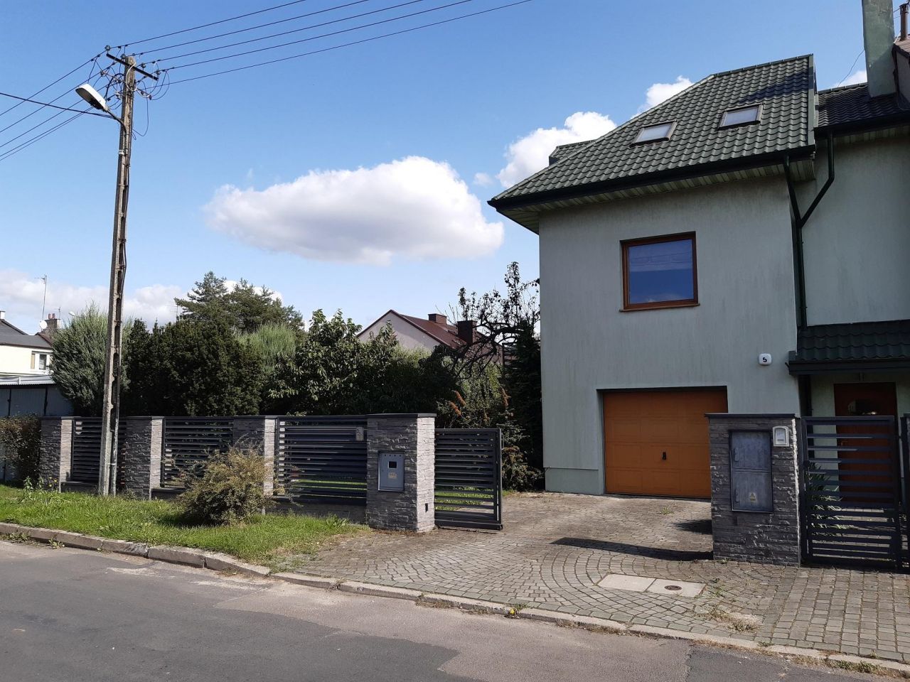 Dom Piotrków Trybunalski, ul. Filtrowa, bez pośrednika - 164 m2 Domy Na Sprzedaż W Piotrkowie Trybunalski Bez Pośredników