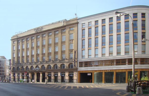 Dom Towarowy Bracia Jabłkowscy Bracka Warszawa