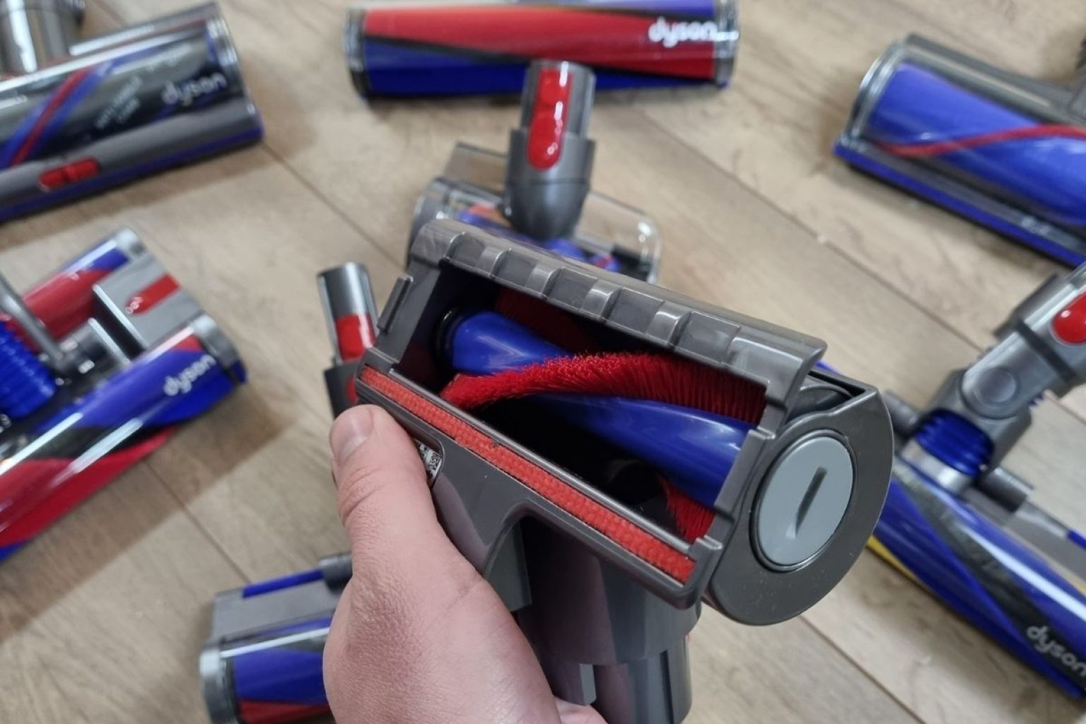 Dyson V11 Burste Dreht Sich Nicht Mehr