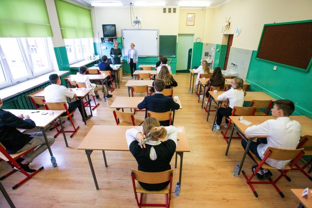 Egzamin ósmoklasisty 2023. Co było na języku polskim? - RMF 24 Jak Zglosic Szkole Do Egzaminu Smoklasisty