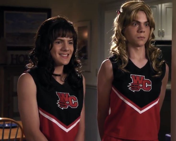 ethan and benny- my babysitters a vampire | Tank top fashion, My Benny My Babysitters A Vampire