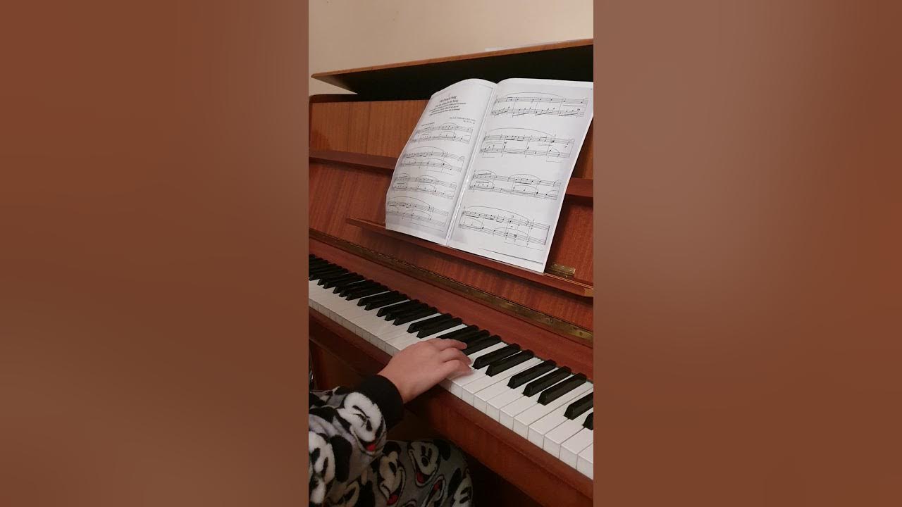 Francuska piosenka - YouTube Francuska Piosenka O Miłości Stara