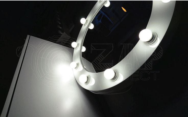 Handmade LED Makeup Mirror from VALENTINE ROF Round Series Czasopismo O Stałej Nazwie I Ciągłej Numeracji