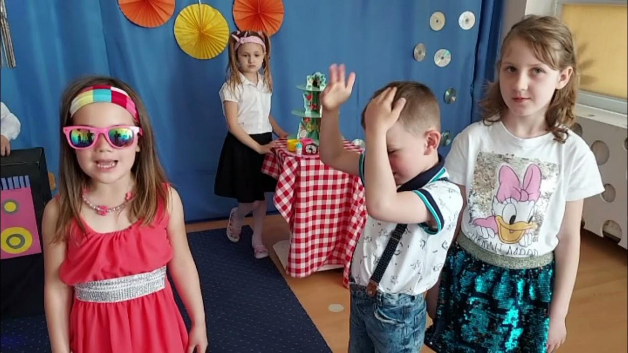 "HISTORIA MAMY I TATY" PPnr35 Część 1/2 - YouTube Historia Mamy I Taty Scenariusz
