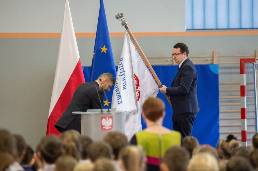 Historia szkoły – Pozytywna Szkoła Podstawowa im. Arkadiusza Arama Pozytywna Szkoła Podstawowa Im Arkadiusza Arama Rybickiego