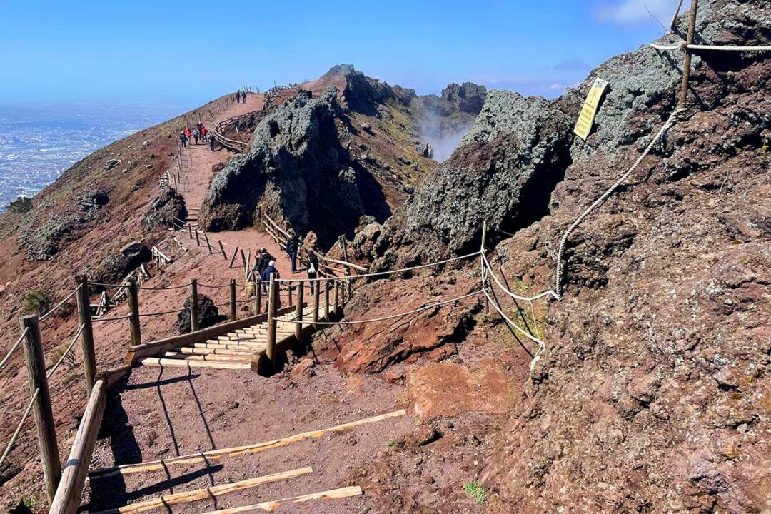 How to Visit Mt Vesuvius in 2025: by Car, Bus & Tours Vesuvius Skawina Materiały Ogniotrwałe Sp Z Oo