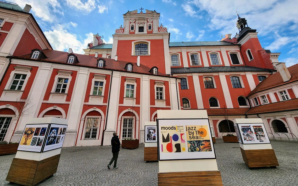 Parafia Matki Bożej Częstochowskiej W żeglcach