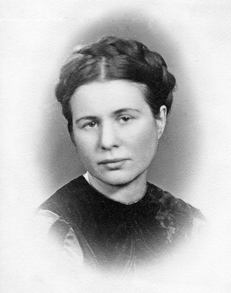 Irena Sendler and the 2007 Nobel Peace Prize – Eddie’s Blog Irena Santor Małe Mieszkanko Na Mariensztacie