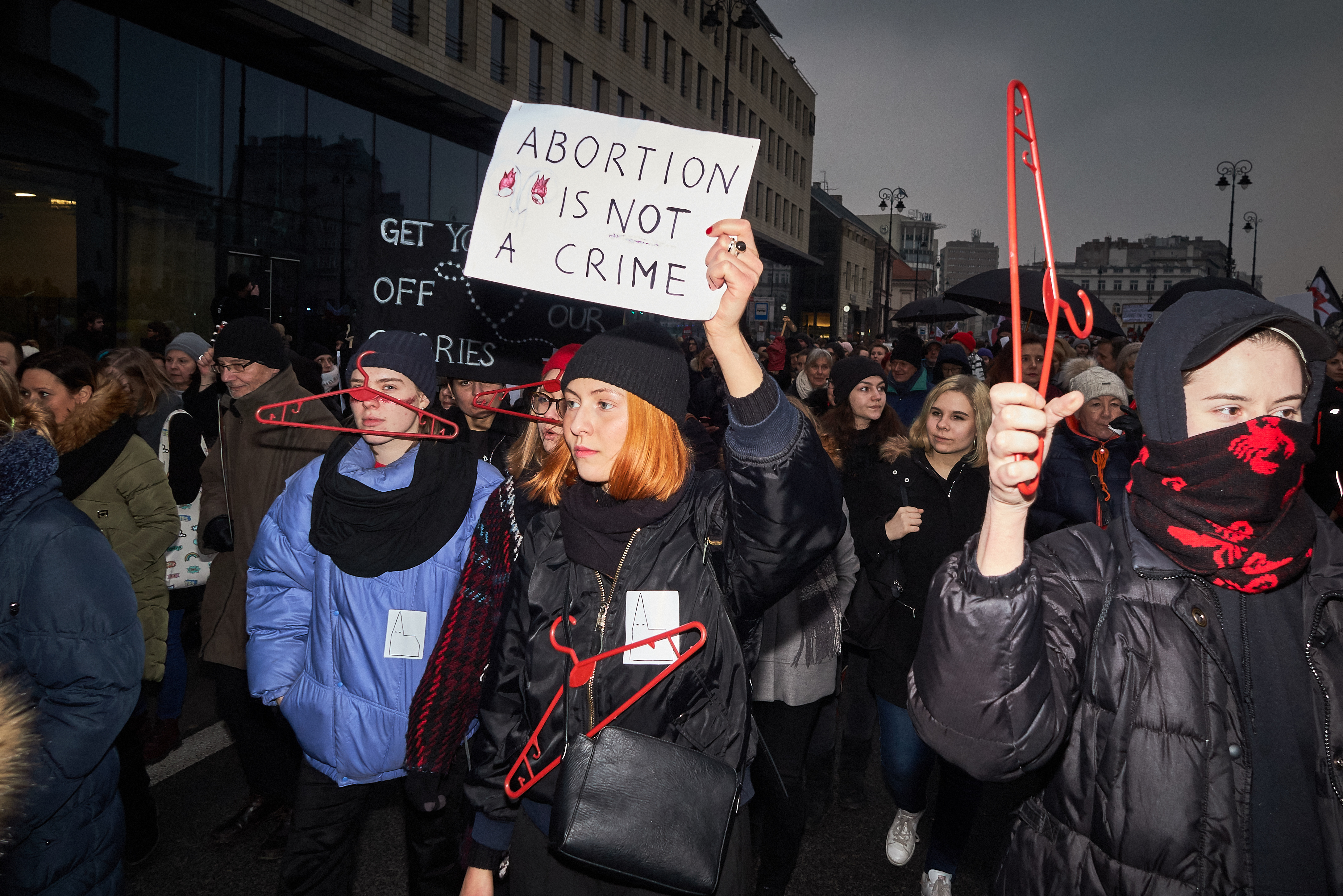 „JESTEŚ PRZECIW ABORCJI, TO JEJ SOBIE NIE RÓB” – protesty przeciw Dozwolone Przypadki Aborcji W Polsce