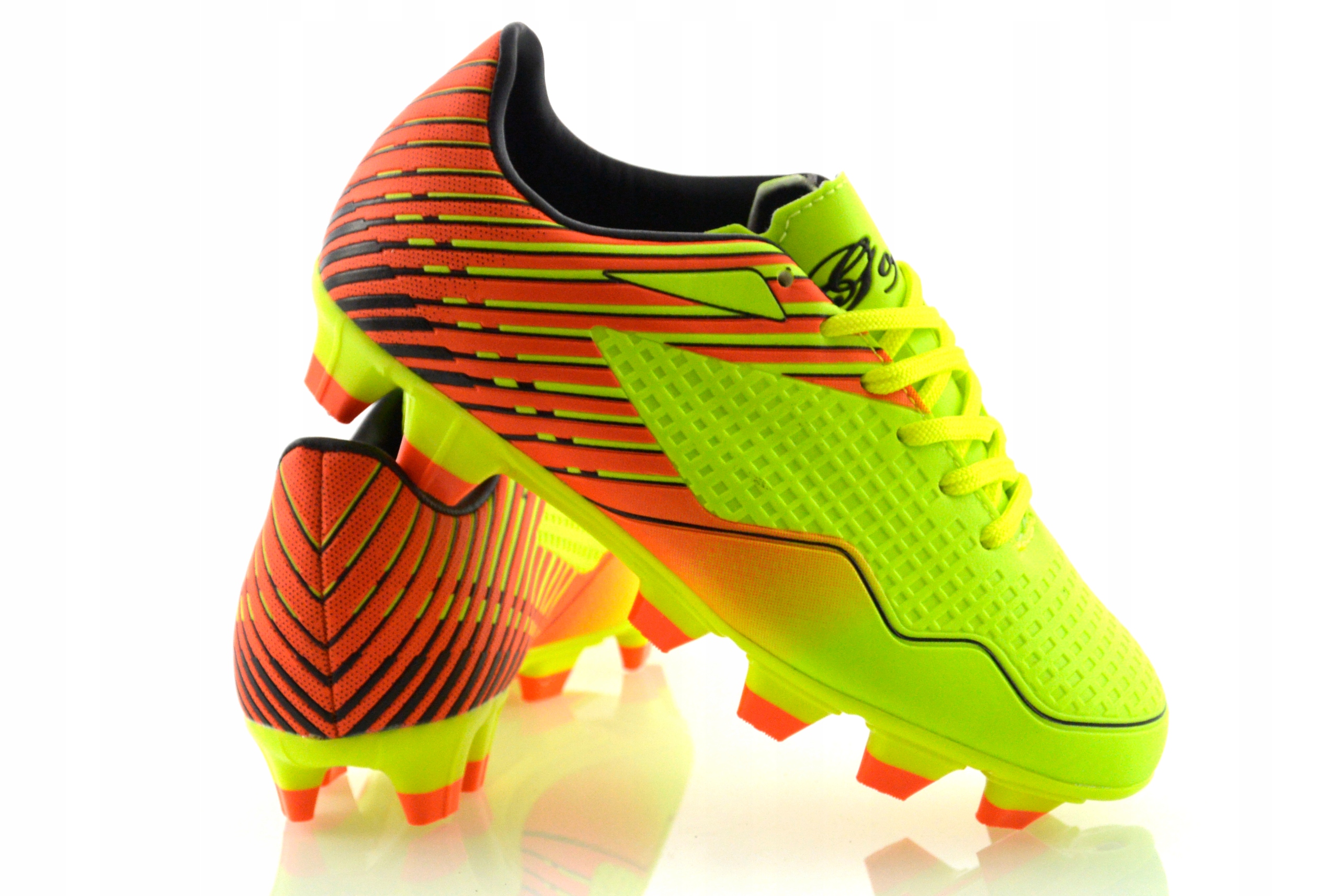 KORKI BUTY DO GRY W PIŁKĘ NOŻNĄ LANKI ORLIK r30 - 7895578750 Korki Do Grania W Pilke