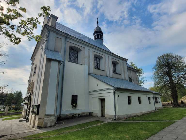 Kościół pw. Apostołów Piotra i Pawła w Racławicach : percorsi ciclabili Parafia św Piotra I Pawła Dębno