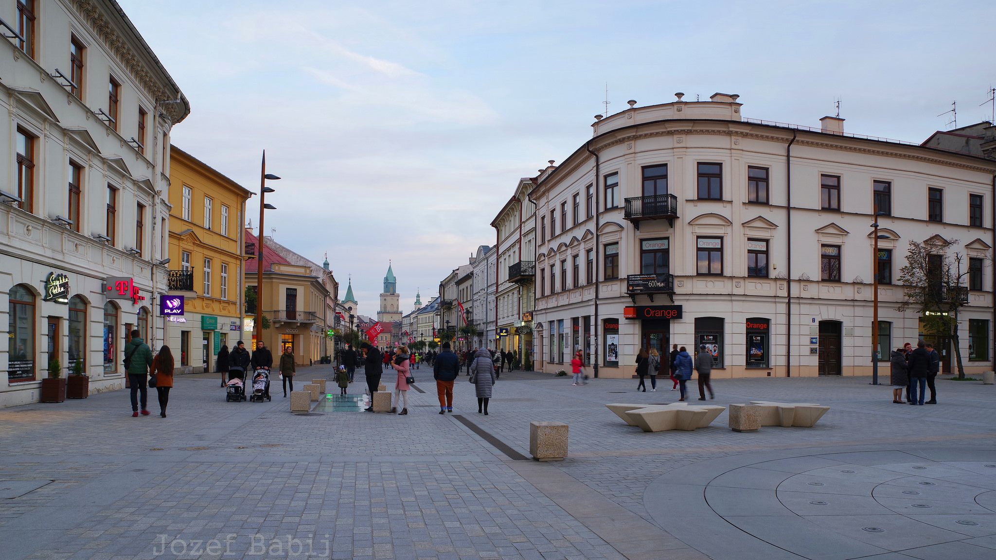 Krakowskie Przedmieście 18 | Street view, Scenes, Views Dziekanka Dom Studenta Uniwersytetu Muzycznego Krakowskie Przedmieście Warszawa