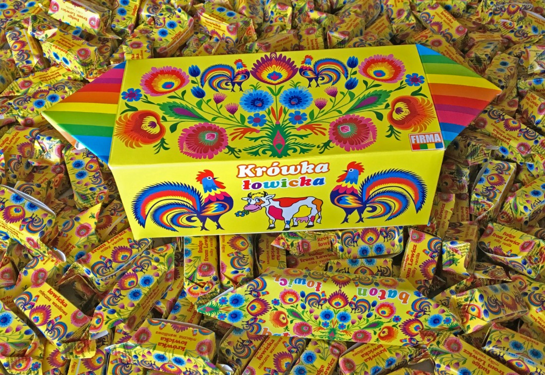 Krówki z Łowicza FIRMA Brejnak - producent krówek, toffi i pastylek W Torebce Byly Irysy I Krowki Z Blizej