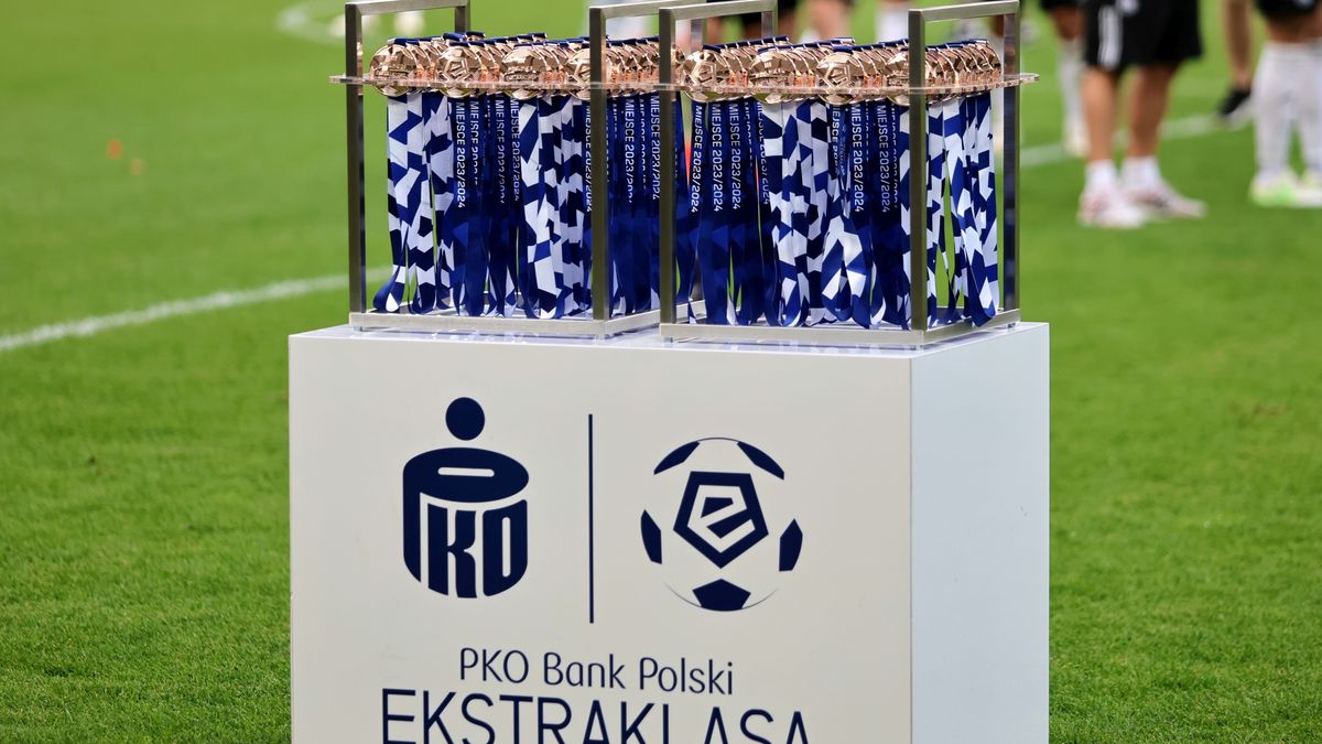 Kto ile razy wygrał Ekstraklasę? Statystyki i przewidywania na nowy sezon Kto Ile Razy Wygrał Mistrzostwa świata