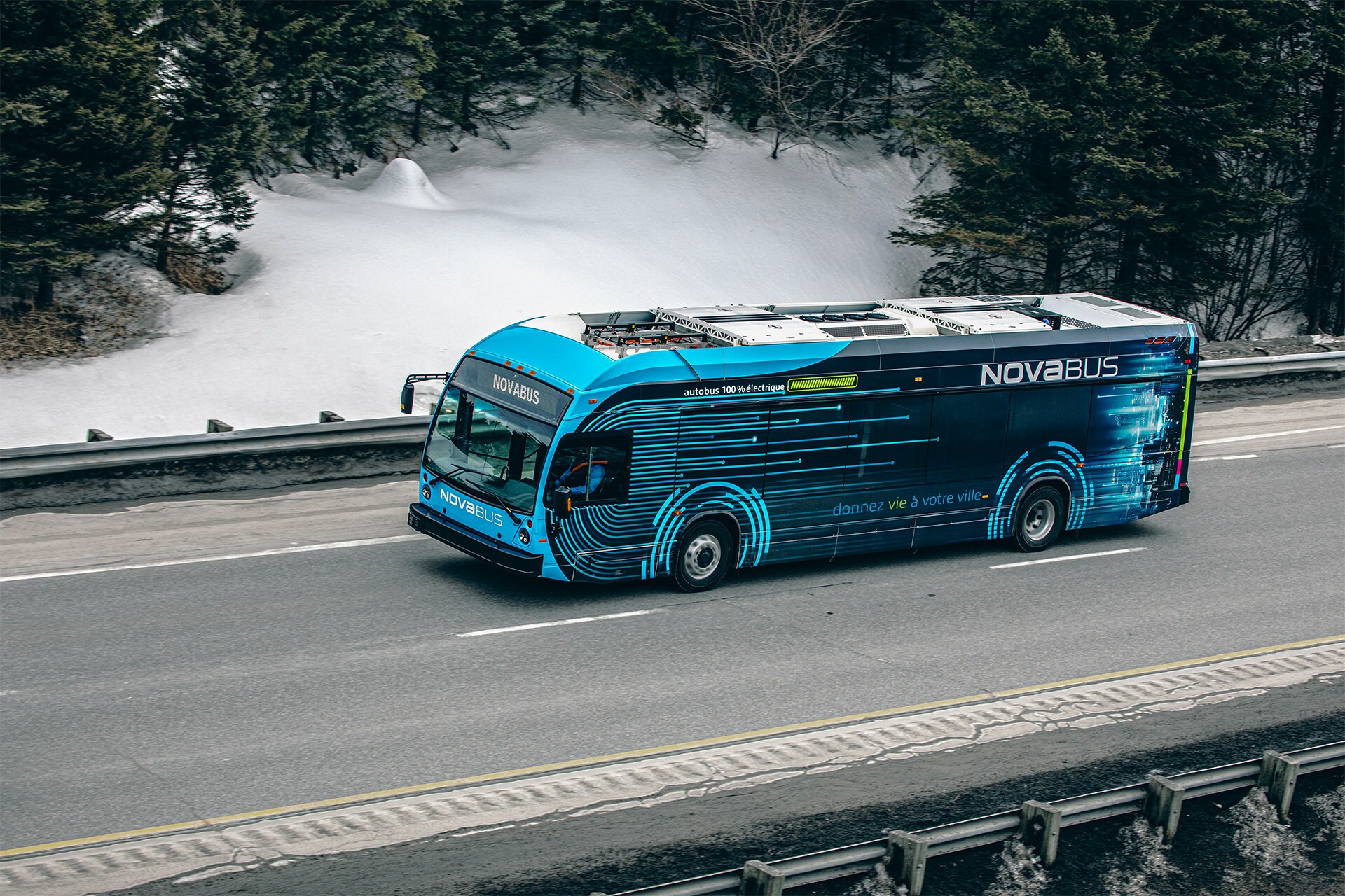 Le Courrier du Sud | Près de 100 autobus électriques rouleront bientôt Autobus Przeznaczony Do Przewozu Od 12 Do 20 Osób To