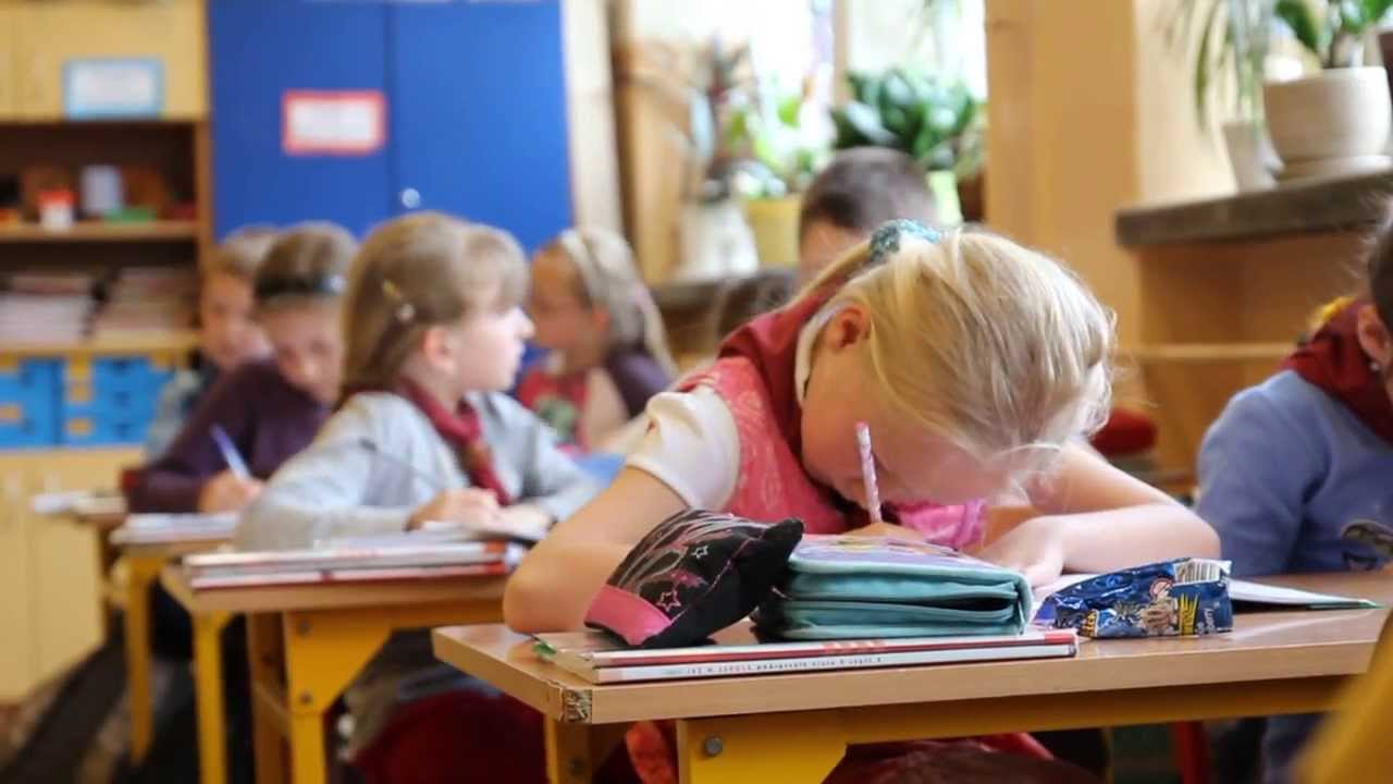 Lekcja w Szkole Podstawowej w Skotnikach - YouTube Jak Uczyć Historii W Szkole Podstawowej