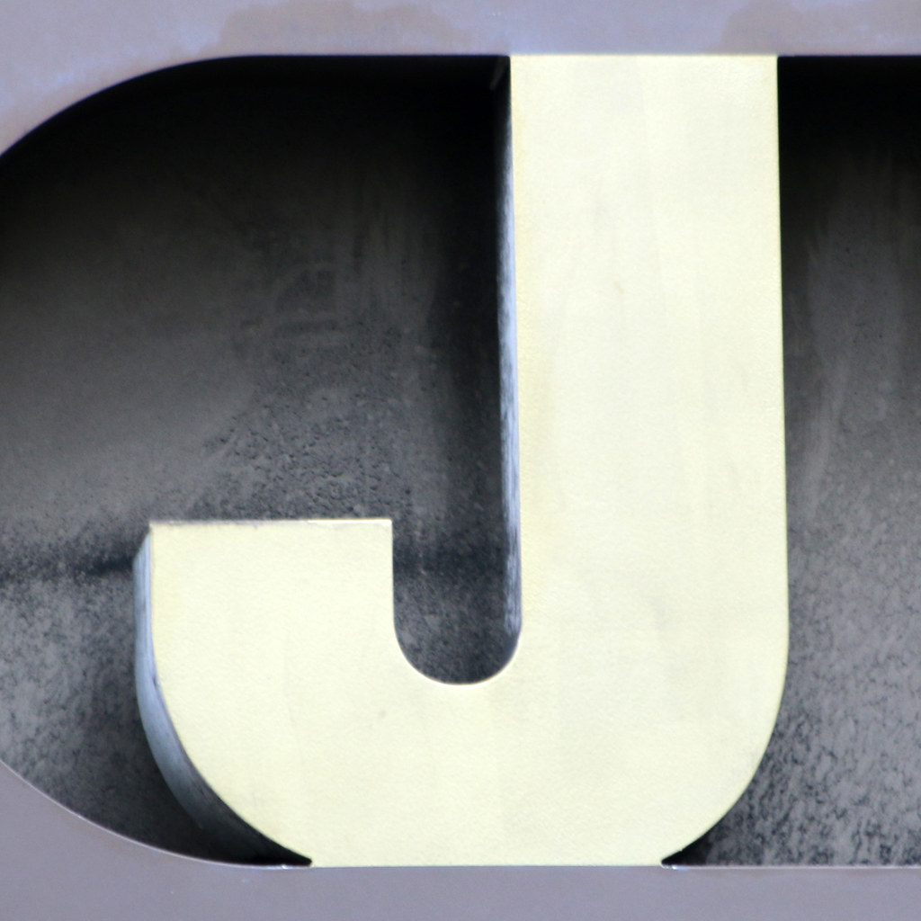 letter J | London, England, UK | Leo Reynolds | Flickr Językowe środki Perswazji W Reklamie