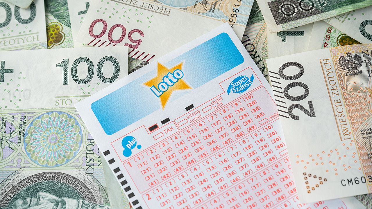 Lotto: padła szóstka. Lotto Plus, Multi Multi, Ekstra Pensja, Ekstra Ile Placa Za Trojke W Lotto Plus