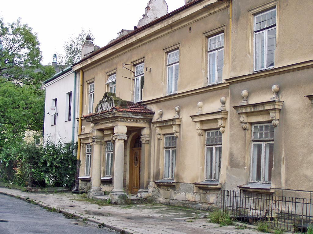 Lublin, ul. Misjonarska - zabytkowa kamienica. Pierwszy Urząd Skarbowy W Lublinie Ul Sądowa 5