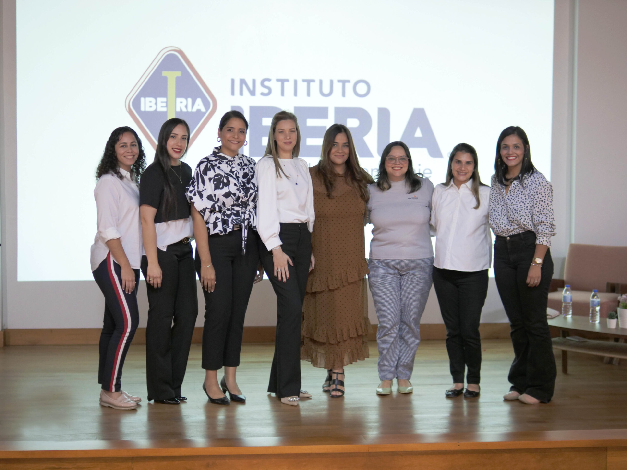 _LUM0045 | Instituto Iberia Instituto Iberia Szkoła Języka Hiszpańskiego