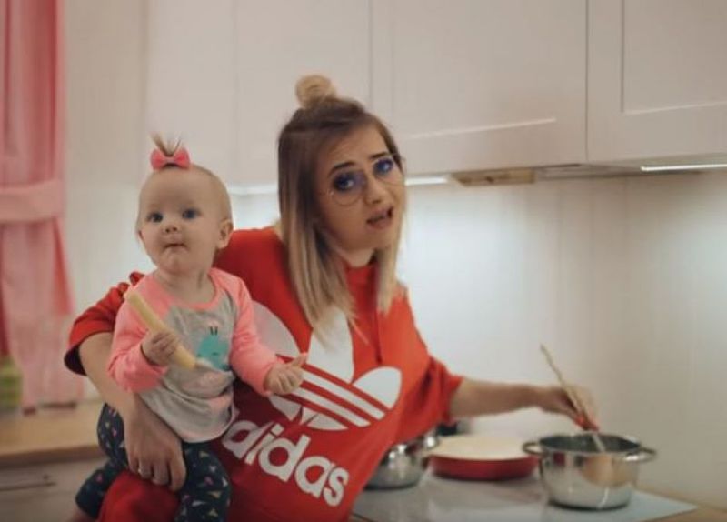 "Mama ostrzegała - Parodia Matki" to hit! Bije rekordy na YT| Popularne Mama Mama Mama Ostrzegała Będziesz Sama Piosenka