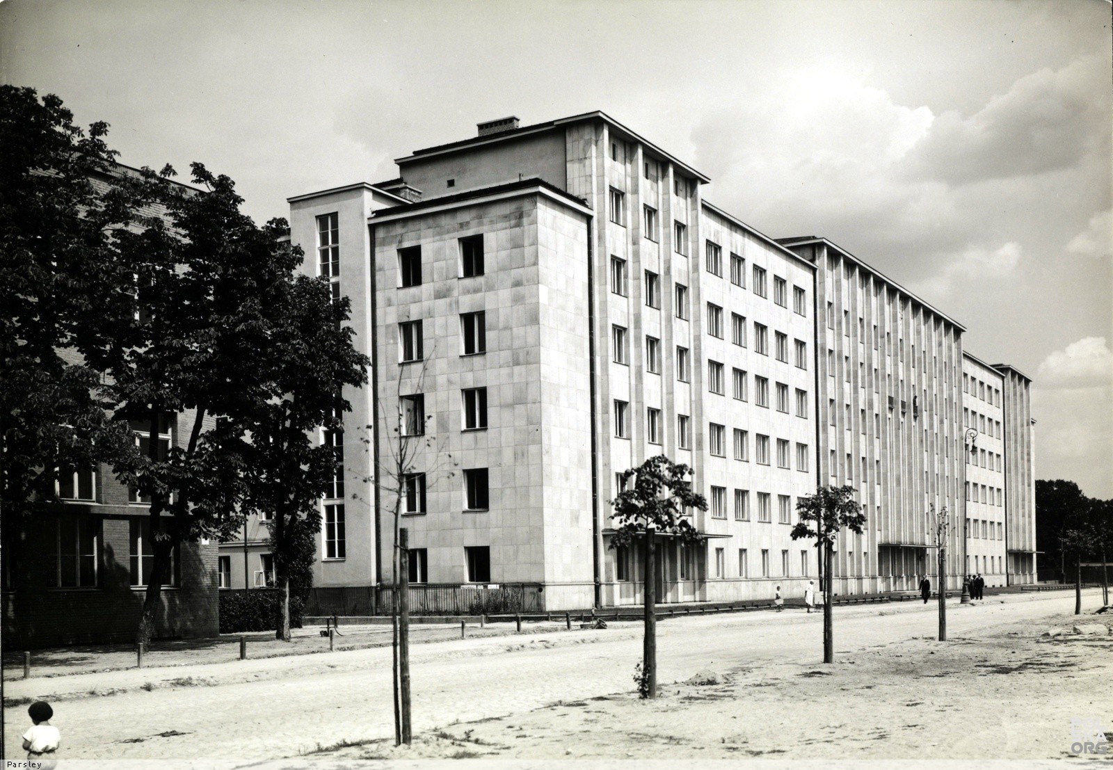 Ministerstwo Klimatu i Środowiska, ul. Wawelska, Warszawa - zdjęcia Krajowa Szkoła Administracji Publicznej Wawelska Warszawa