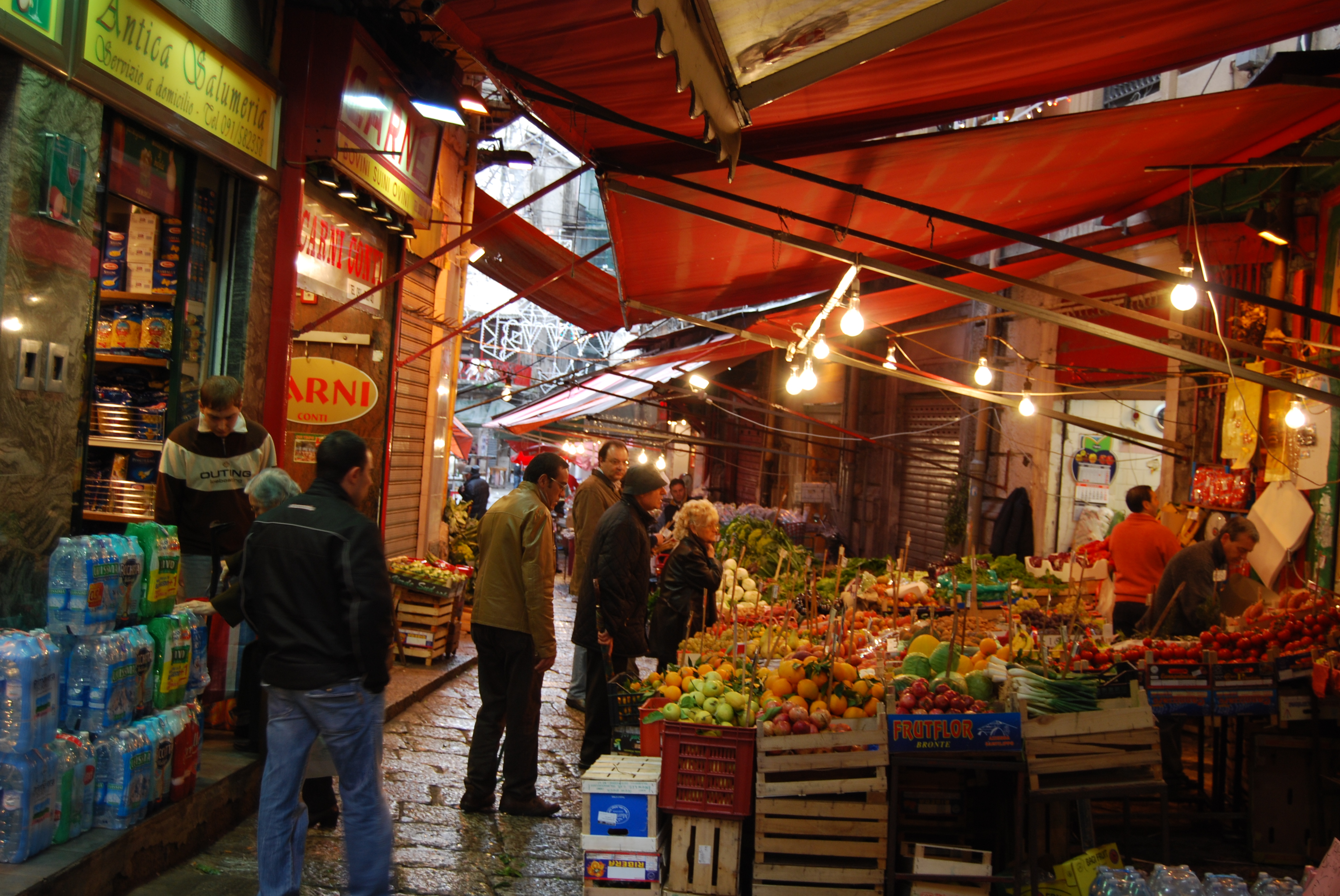 ملف:Market Palermo Italy.jpg - ويكيبيديا، الموسوعة الحرة Market Zana 64 Naturalne Produkty Ekologiczna żywność