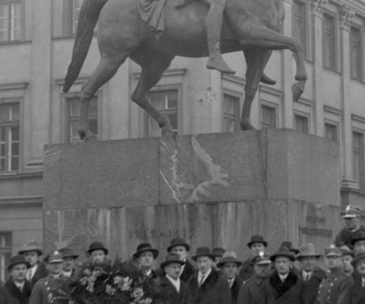 Monument to Prince Józef Poniatowski Parafia świętego Józefa Janków Przygodzki