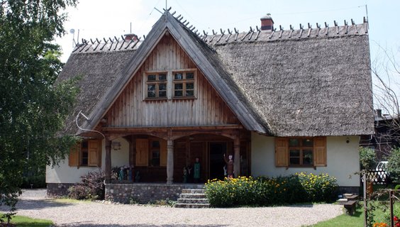 Muzeum Chata Kaszubska | Muzea i historia Wieś Brusy-Jaglie Muzeum Chata Kaszubska W Brusach