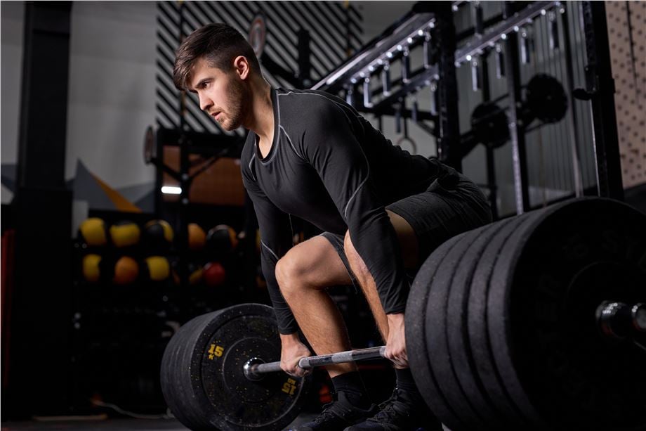 Najlepszy plan treningowy Push-Pull-Legs dla 艣redniozaawansowanych - SFD.pl Plan Treningowy Push Pull Legs