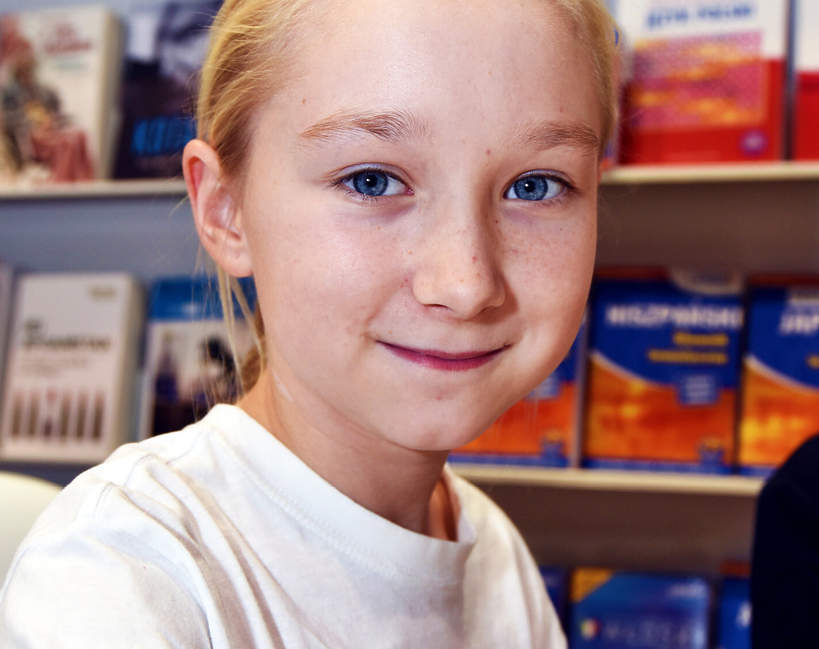 Nela Mała Reporterka zdobyła sławę niemal dekadę temu. Dziś ma już 17 Nela Mała Reporterka Ile Ma Lat